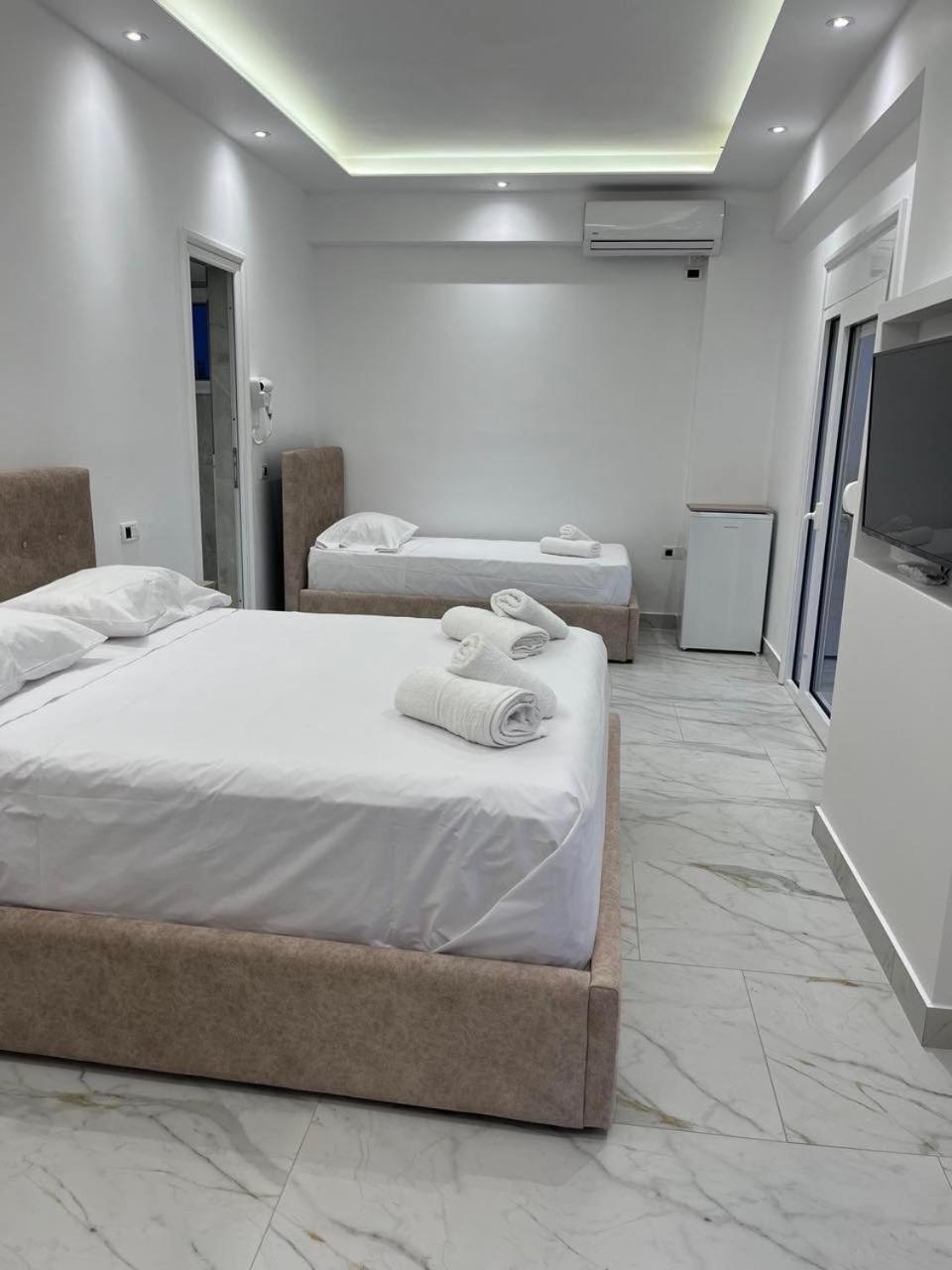 Harmony Apartments เดอร์มี ภายนอก รูปภาพ